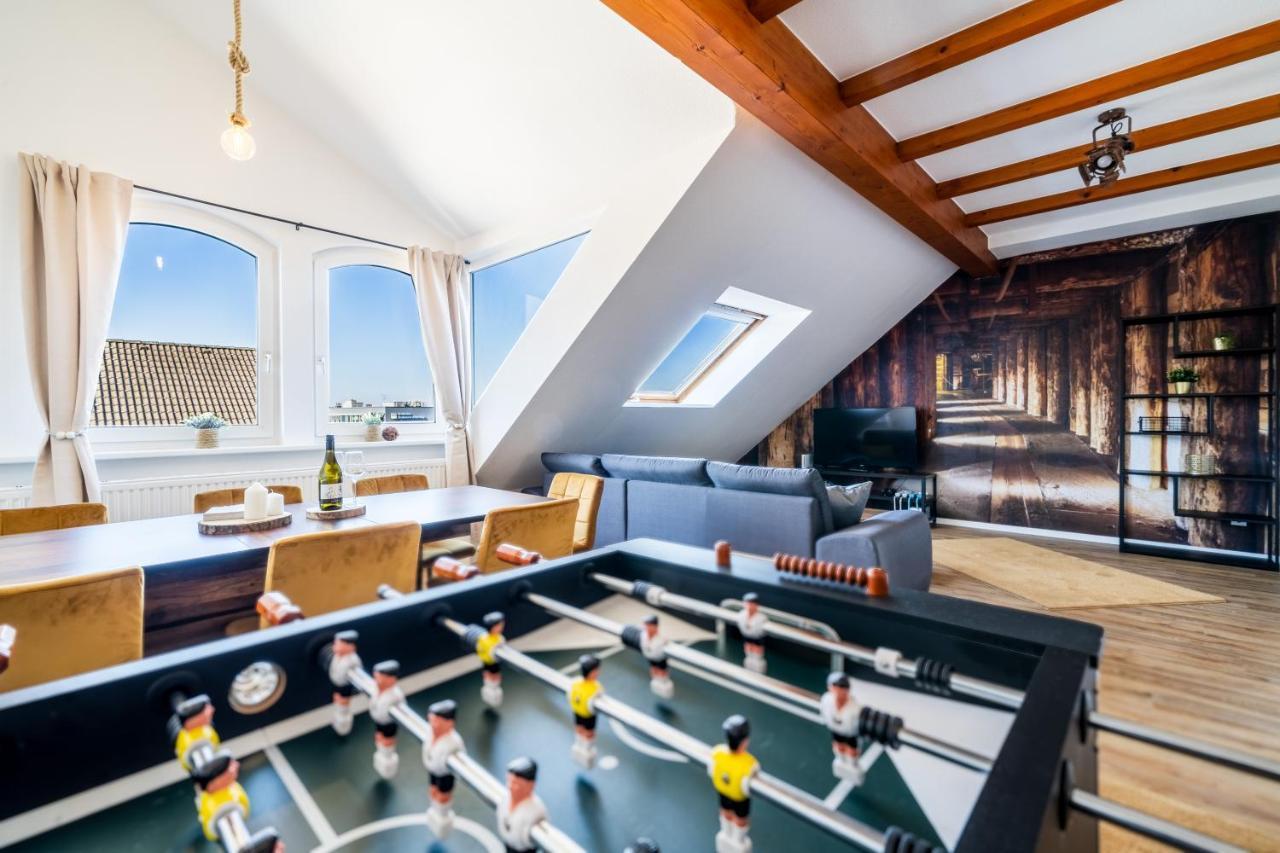 Stylisches Penthouse zentral Tischfussball 100m2 Wii Hannover Exterior foto